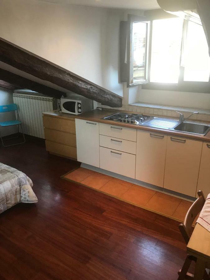 Mono Bianco Lägenhet Turin Exteriör bild